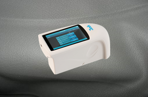 光泽度仪检测搪塑光泽